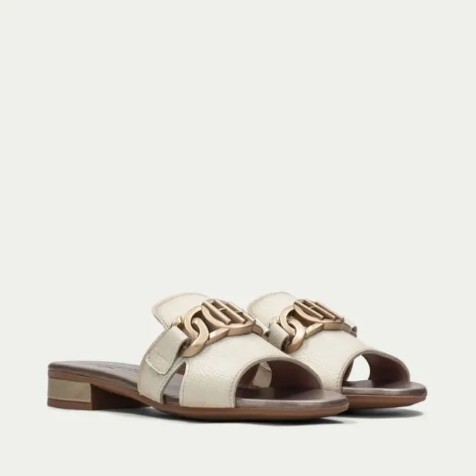 Hispanitas Lena Nata Cream Slider