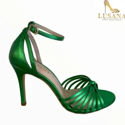 Lodi Yisis Cosmos Apple