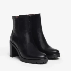 Nerogiardini Black Leather Ankle Boot