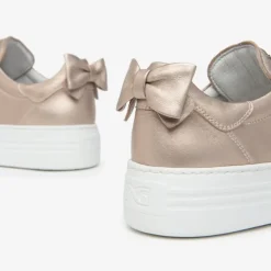 Nerogiardini Bronze Trainer With Bow