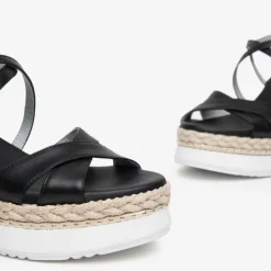 Nerogiardini Wedge Sandal