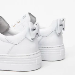 Nerogiardini White Trainers With Bow