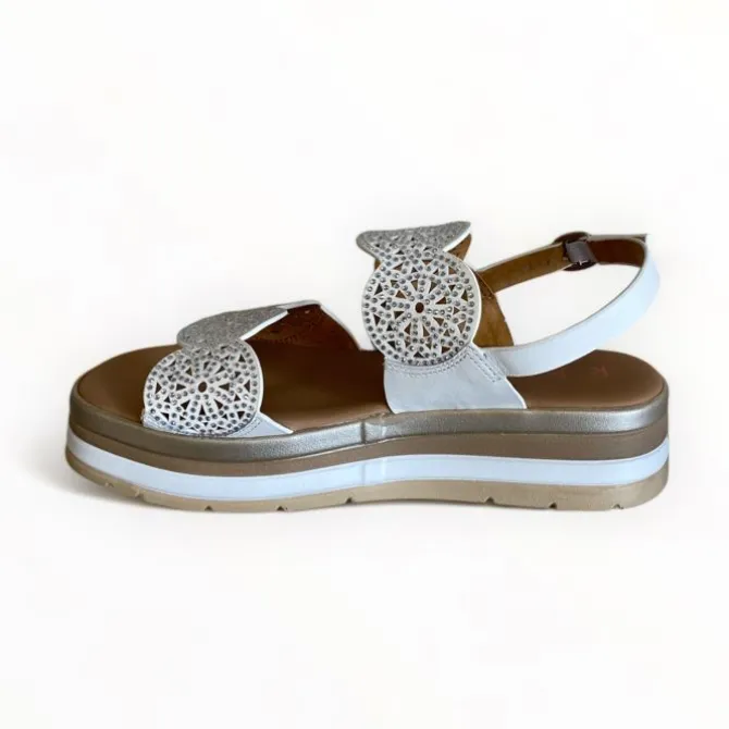 Repo White Flatform Sandal