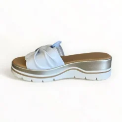 Repo White Leather Slider