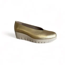 Wonders Gold Fly Wedge Shoe