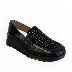 Wonders Harrison Stud Wedge