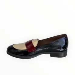 Wonders Robin Black & Cream Loafer